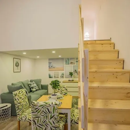 Cosy Flat In Akacfa Str., Aya Διαμέρισμα Βουδαπέστη