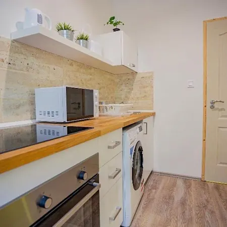 Cosy Flat In Akacfa Str., Aya Lägenhet Budapest